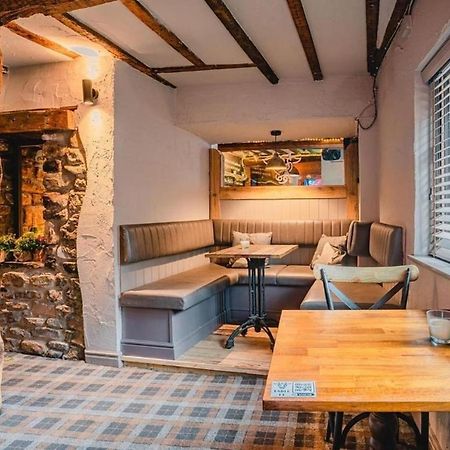 Charming 1-Bed Loft In Caerleon Leilighet Newport  Eksteriør bilde