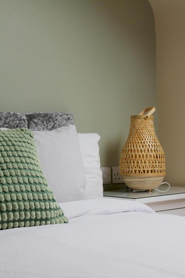 Charming 1-Bed Loft In Caerleon Leilighet Newport  Eksteriør bilde