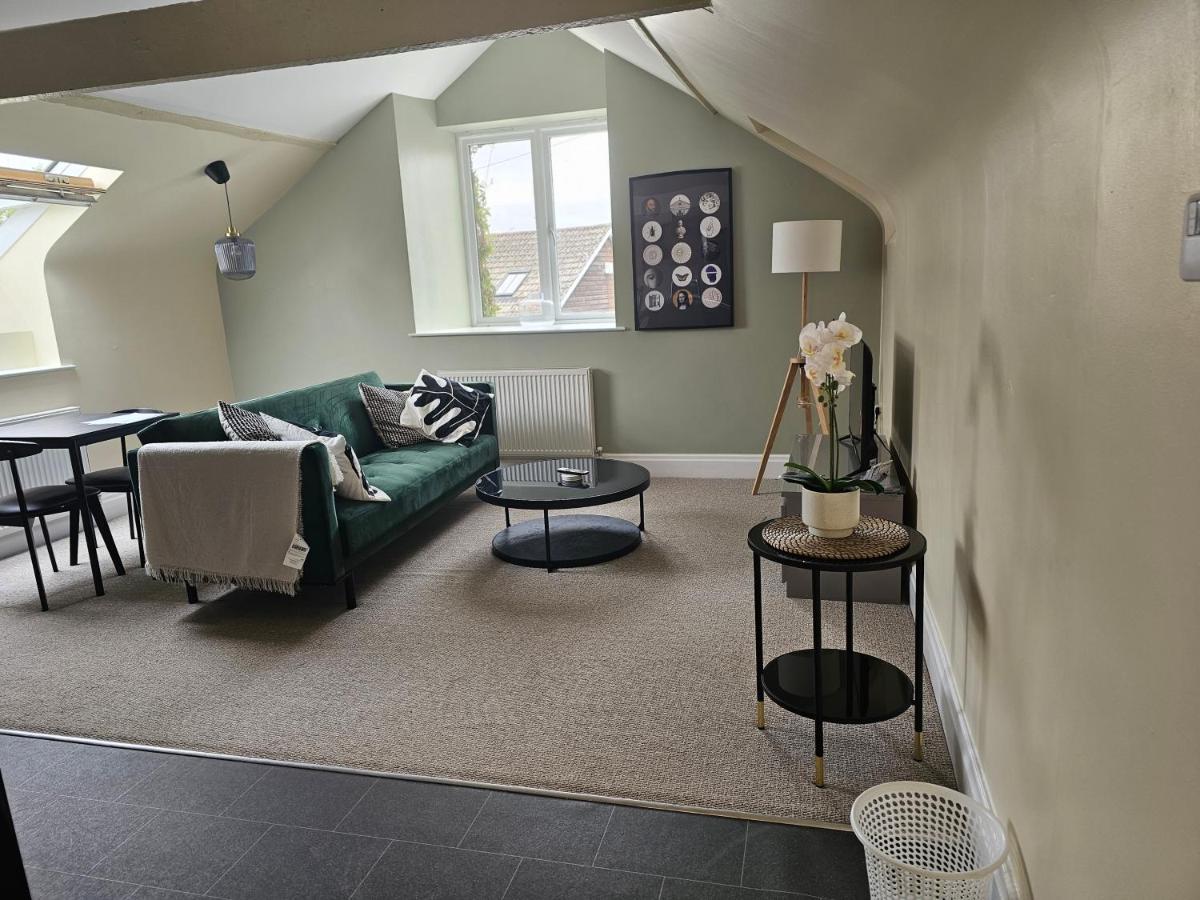Charming 1-Bed Loft In Caerleon Leilighet Newport  Eksteriør bilde